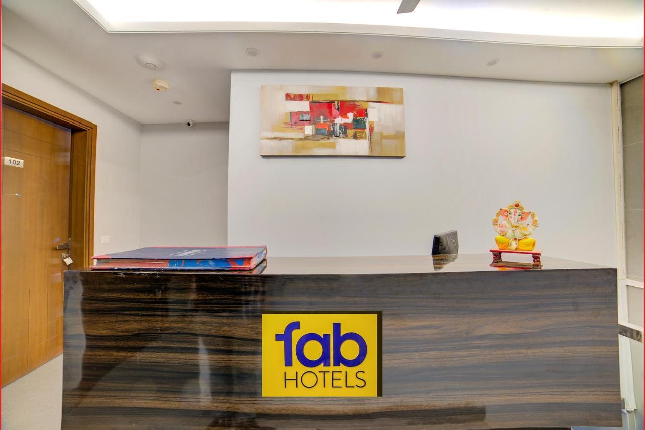 Fabhotel Exotica Greenpark New Delhi Exteriör bild