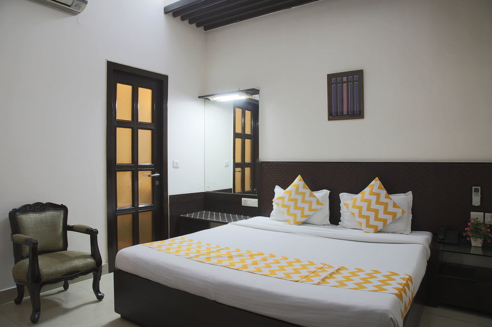 Fabhotel Exotica Greenpark New Delhi Exteriör bild