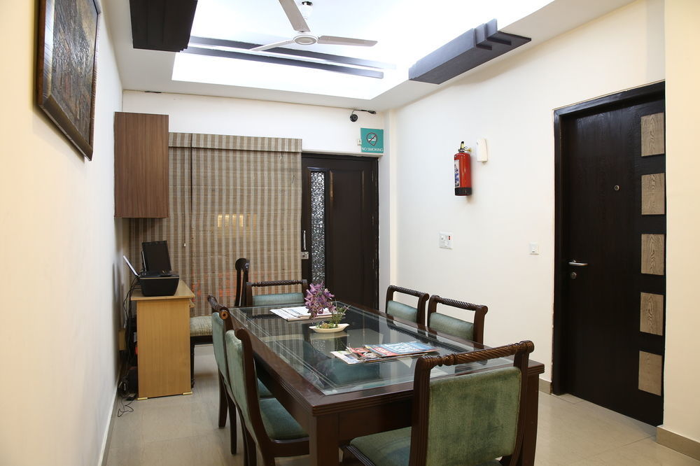 Fabhotel Exotica Greenpark New Delhi Exteriör bild
