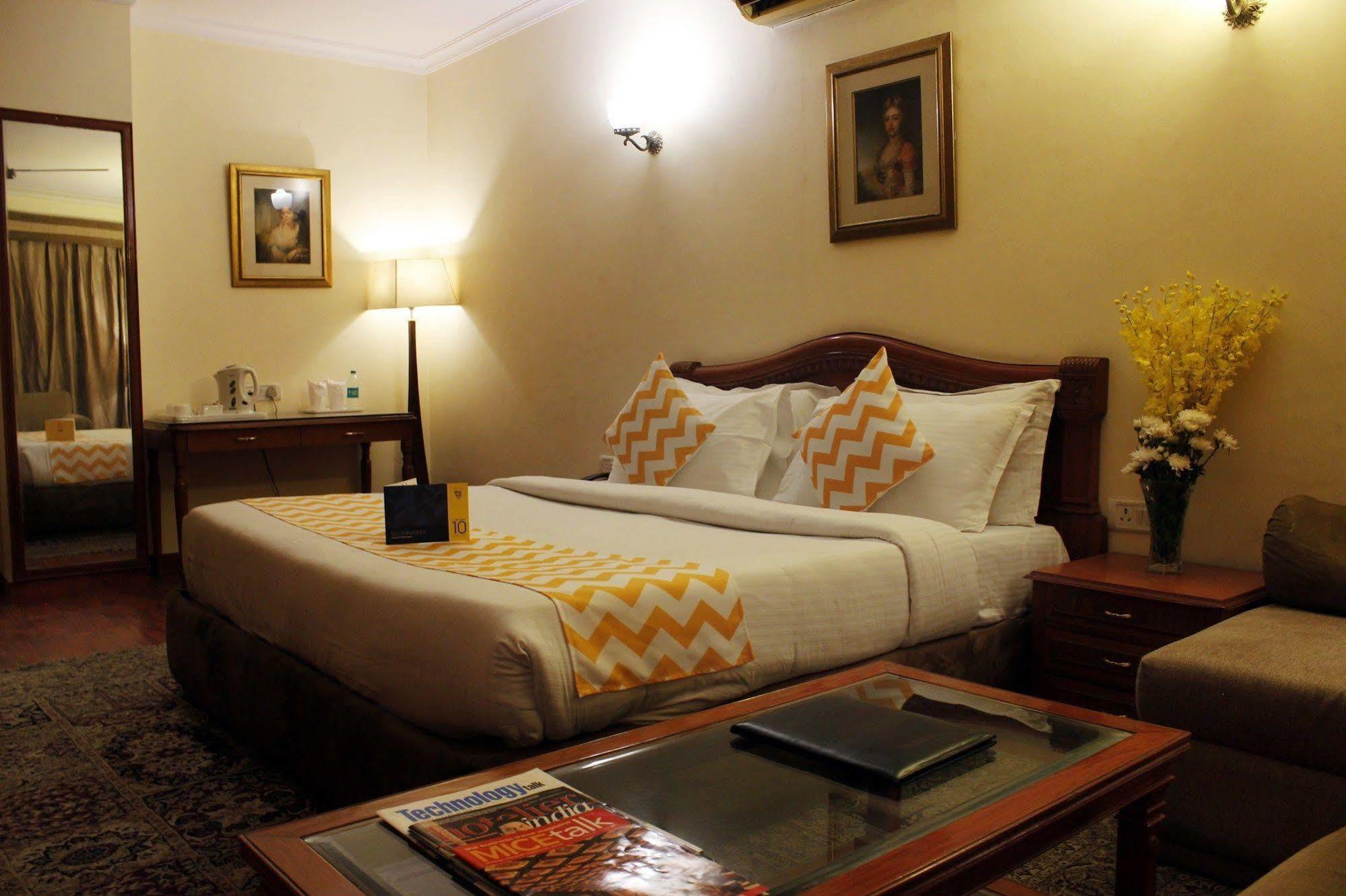 Fabhotel Exotica Greenpark New Delhi Exteriör bild